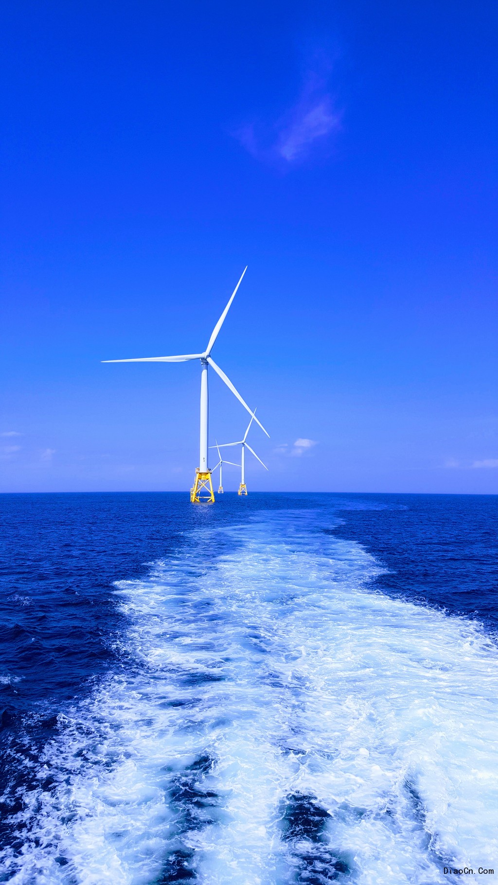 风力发电机广东首台竣工7兆瓦半直驱海上风力发电机在株洲批量生产