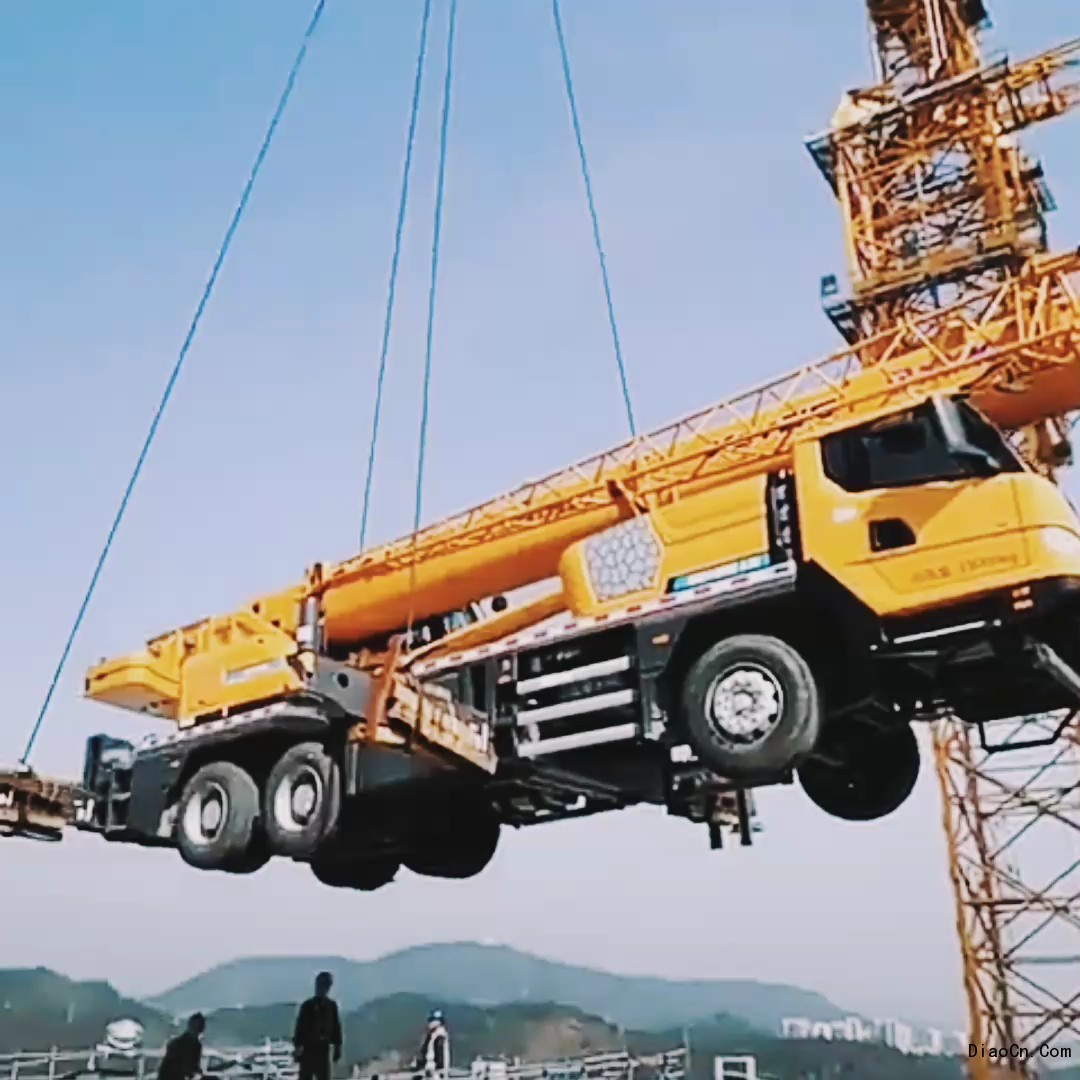 吊車司機出國國內市場殺得屍橫遍野這場海外救援卻展現出國人的人情味